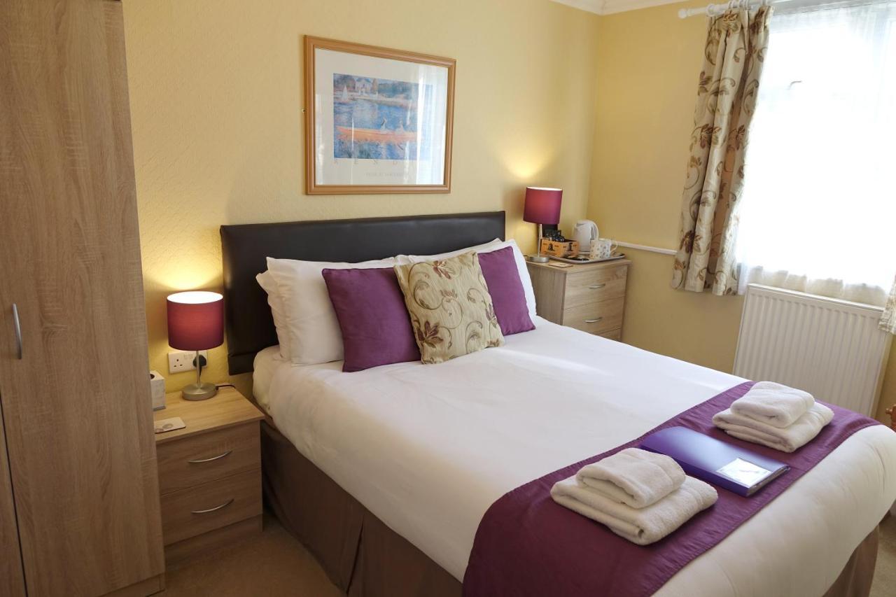 Chilterns Guest House ランディドノー エクステリア 写真